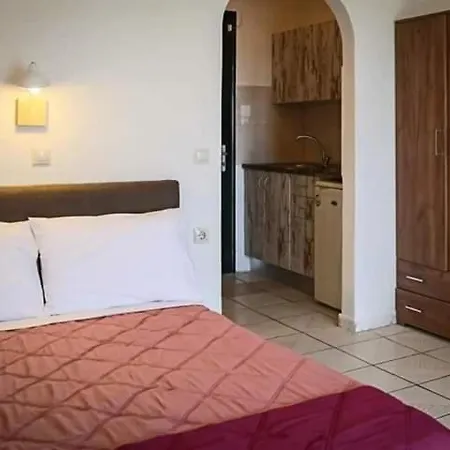 Hotel Souda Alykes 2*